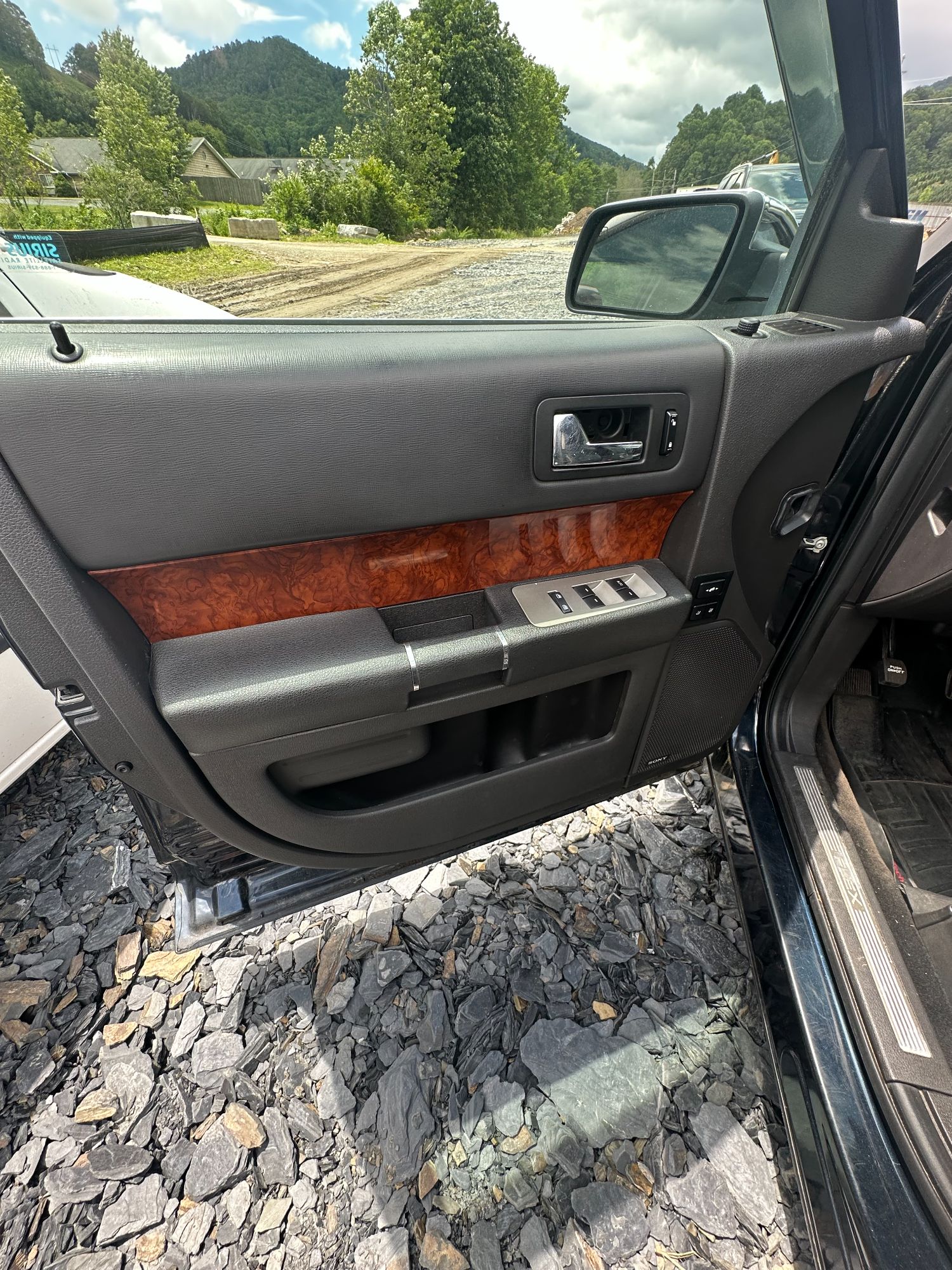 Lot image 14