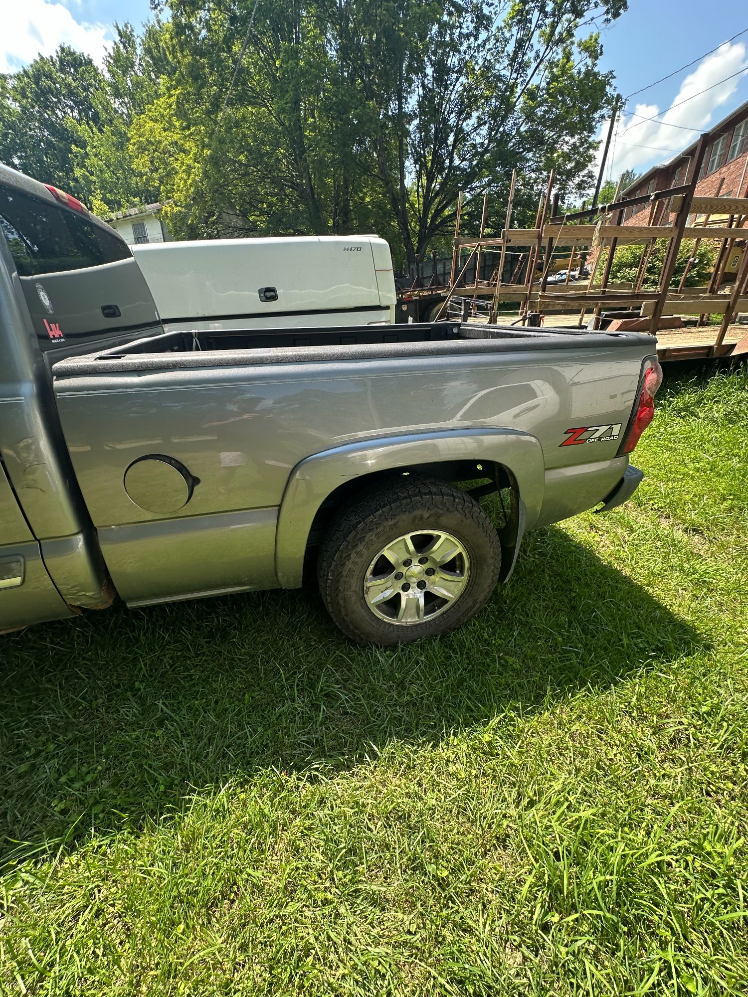 Lot image 4