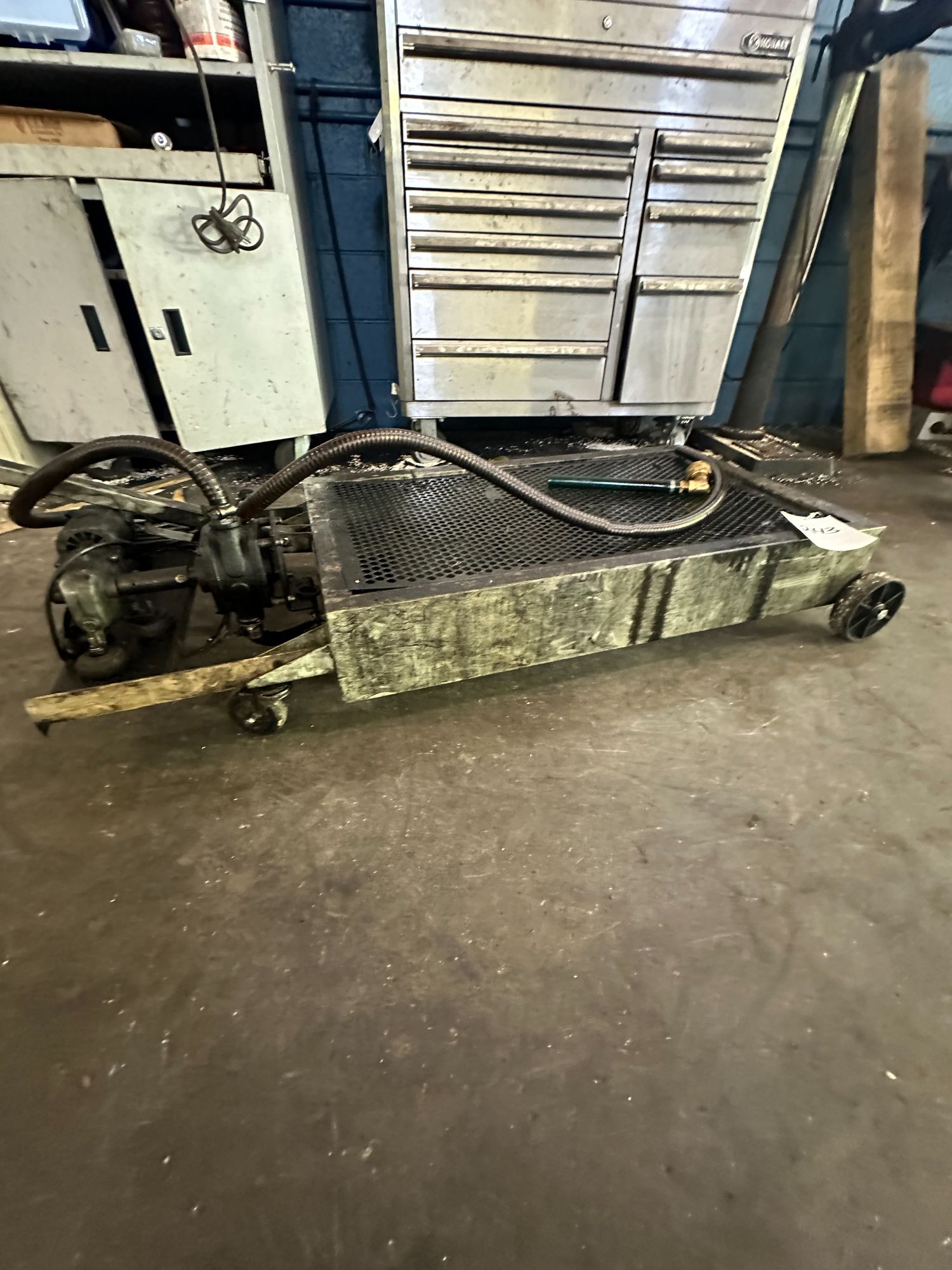 Lot image 2