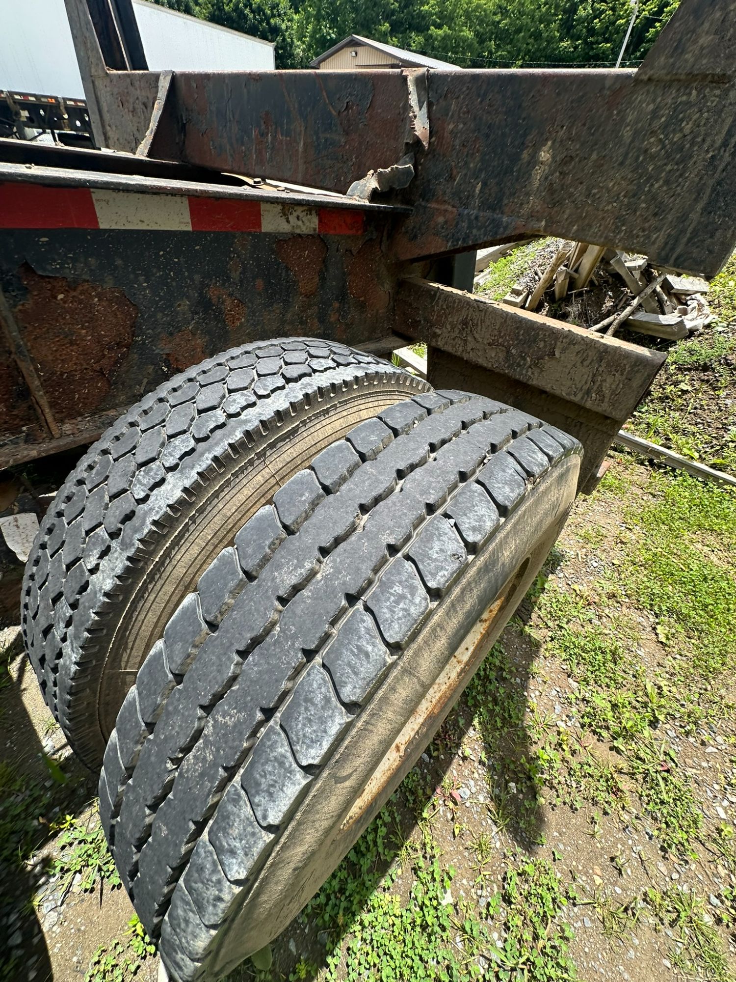 Lot image 10