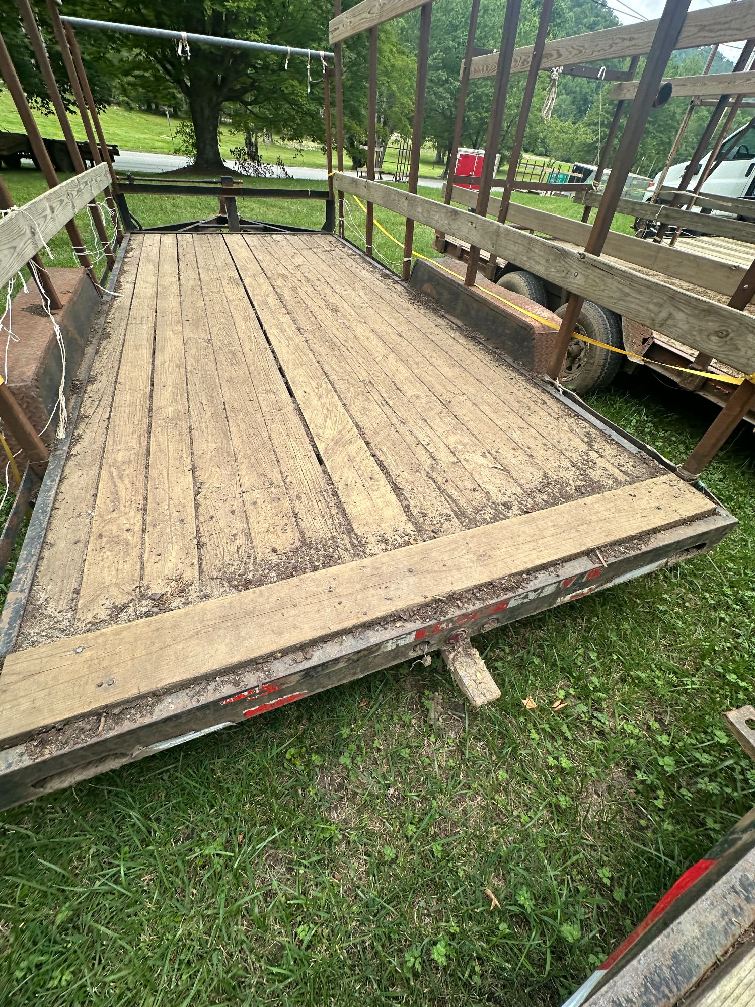Lot image 8