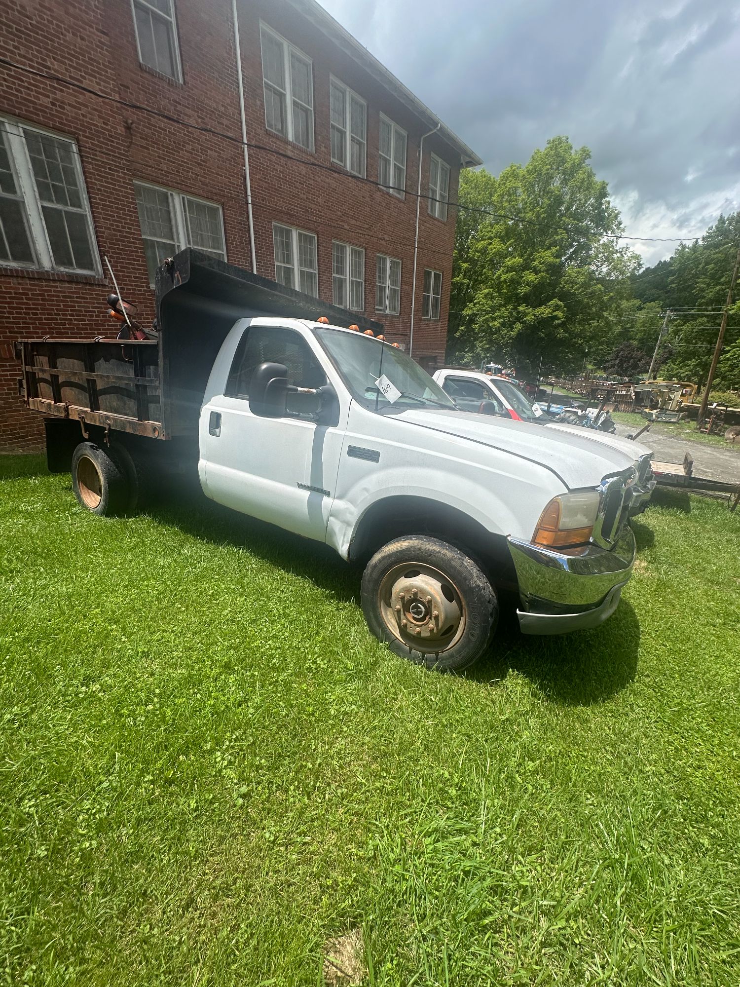 Lot image 1