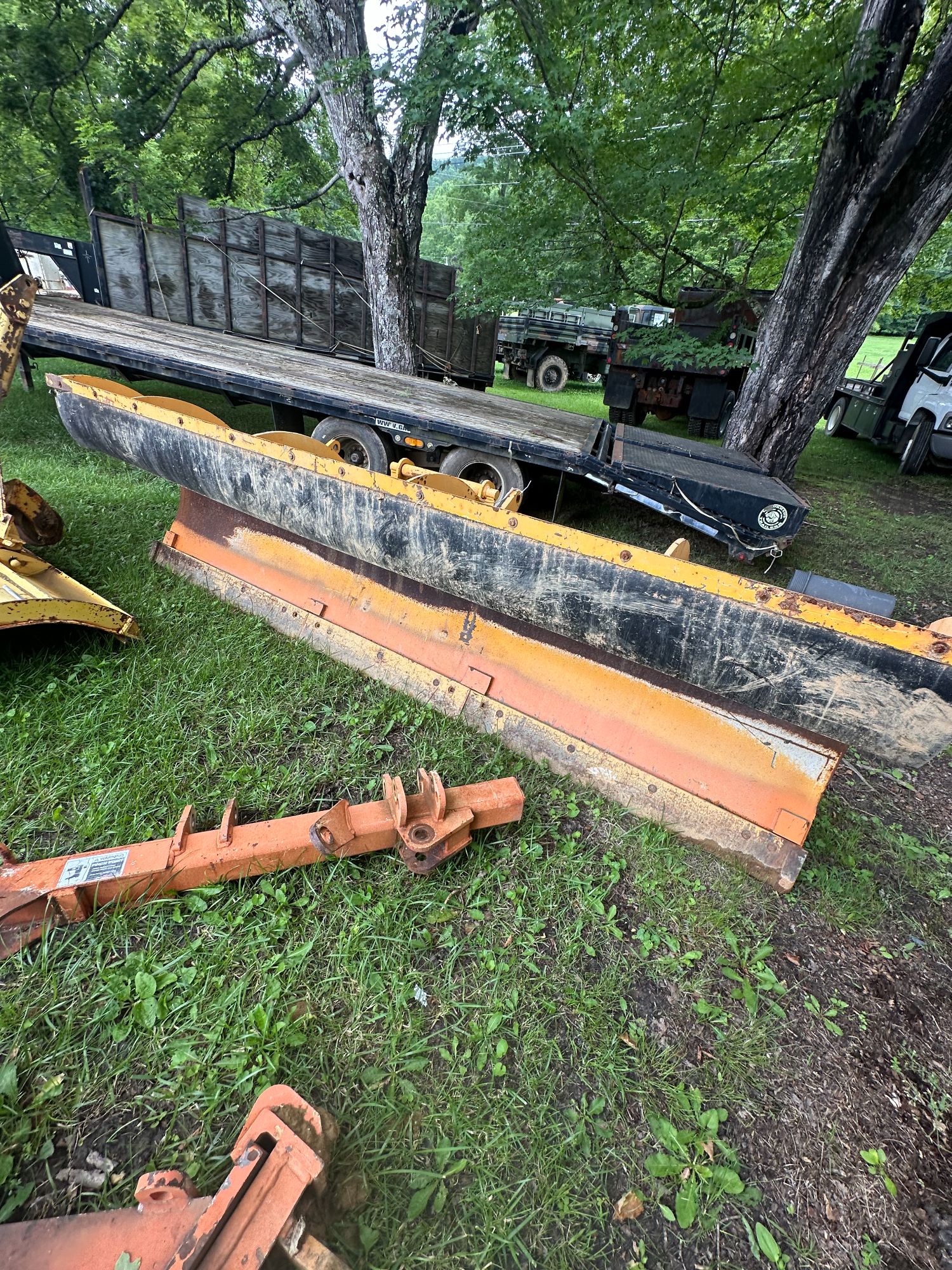 Lot image 1