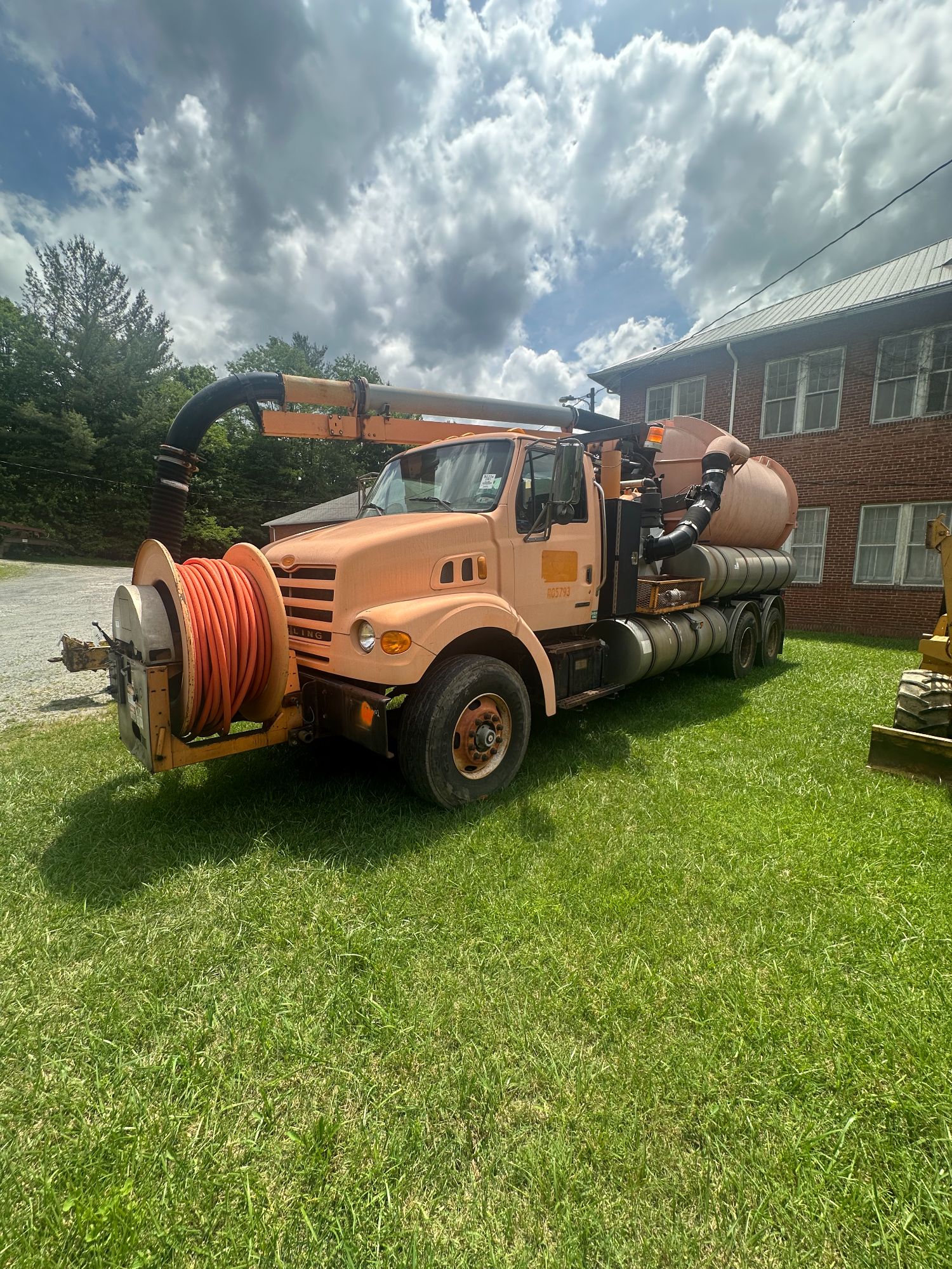 Lot image 1