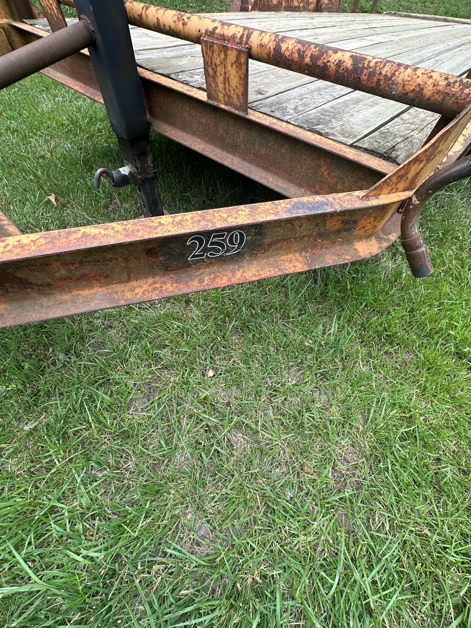 Lot image 11