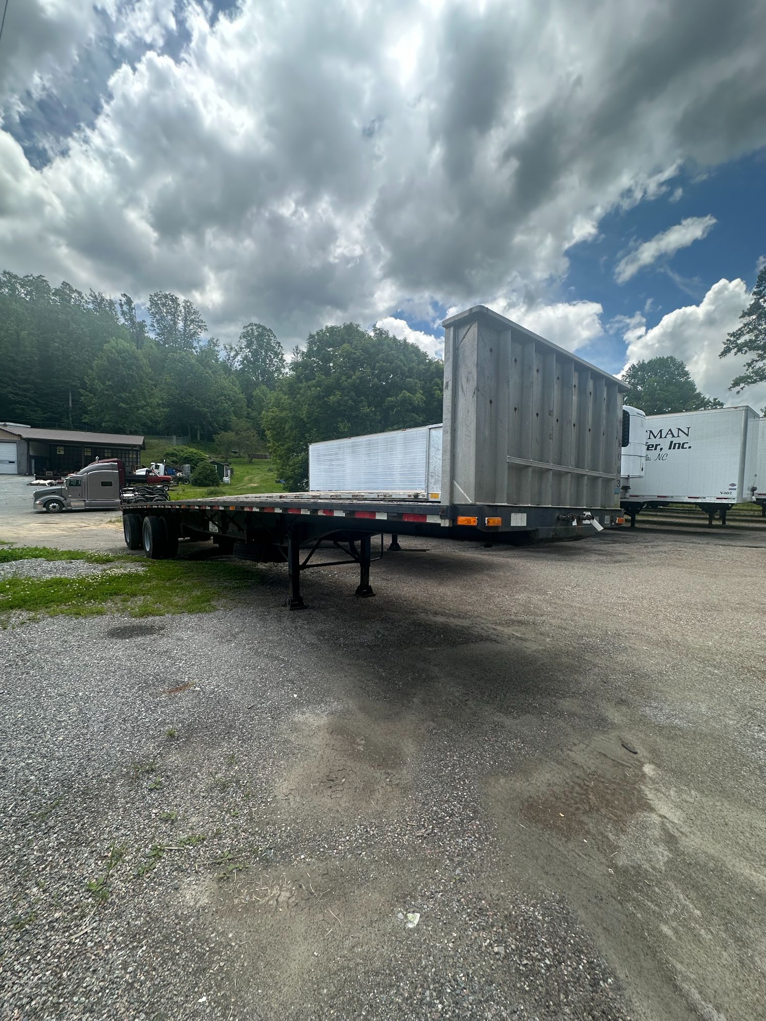 Lot image 1