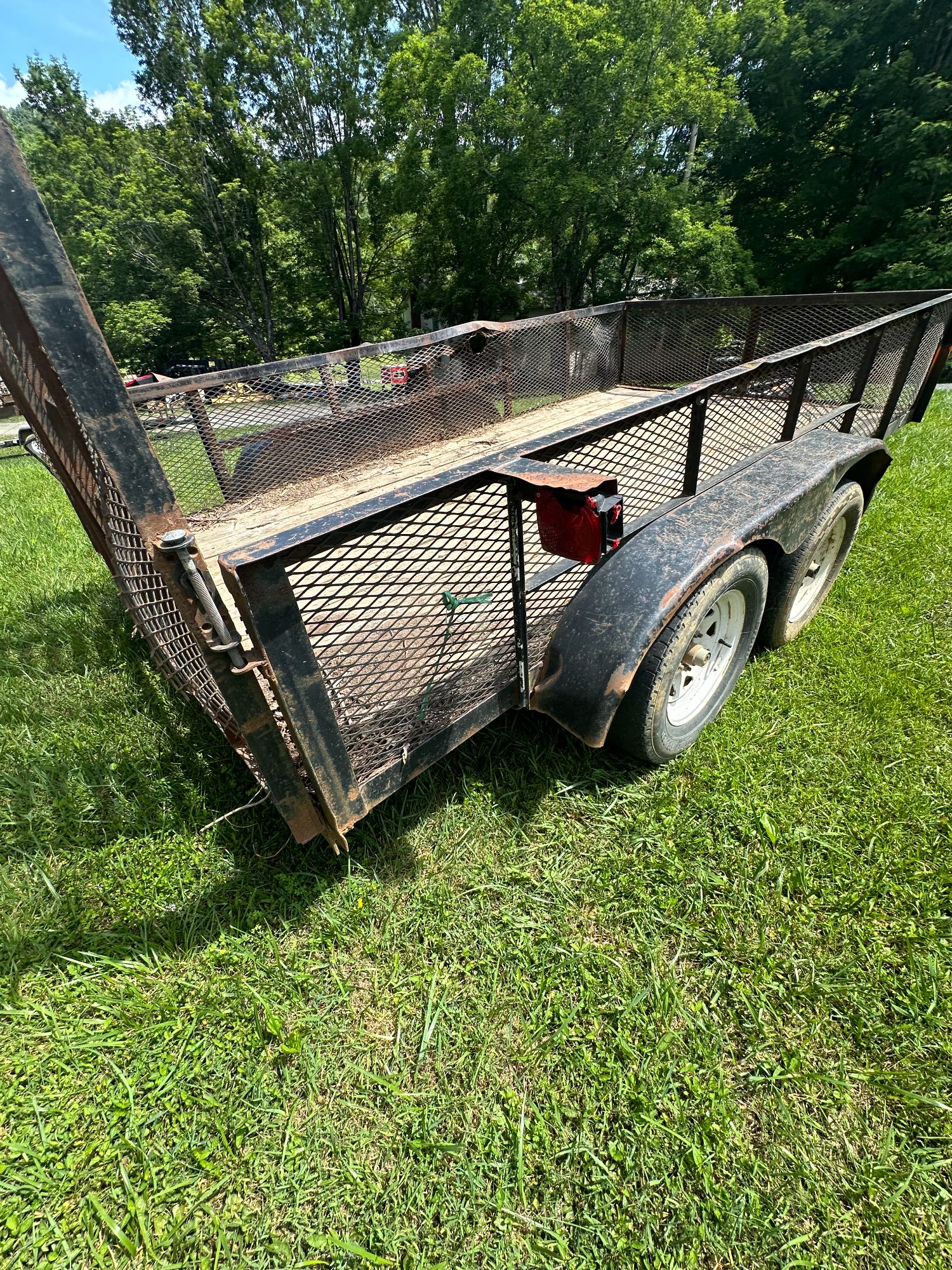 Lot image 8