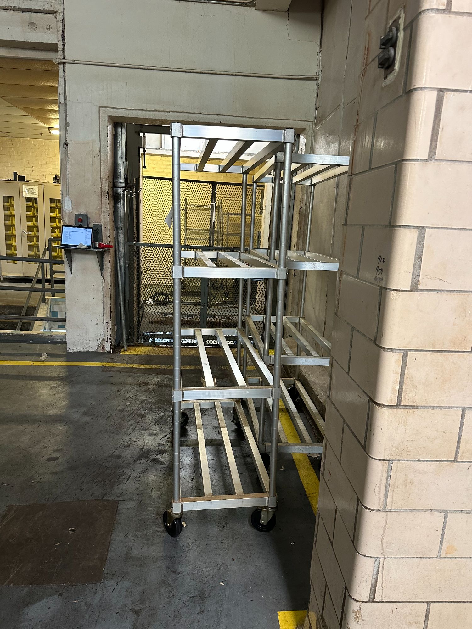 Lot image 2