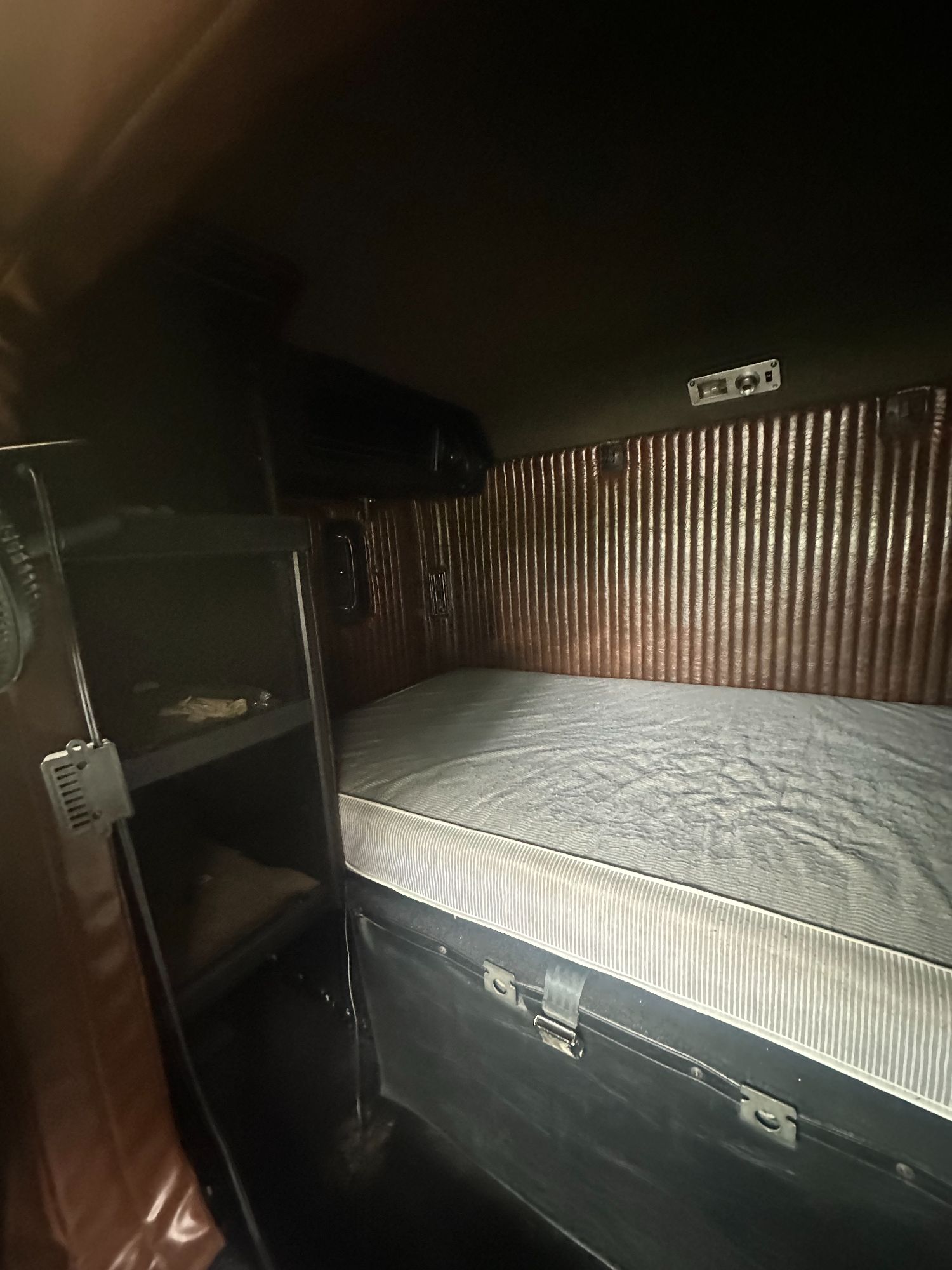 Lot image 12