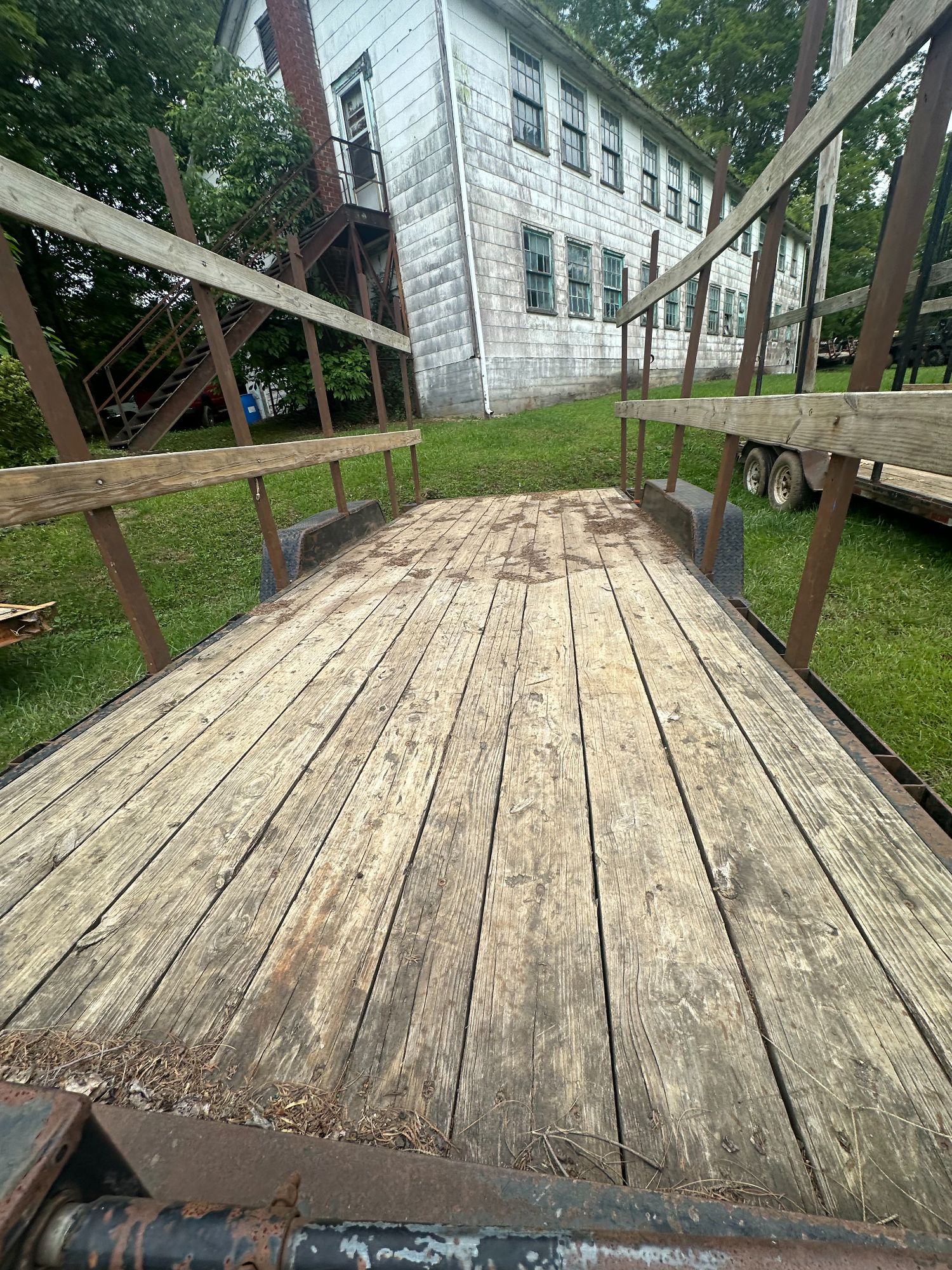 Lot image 3