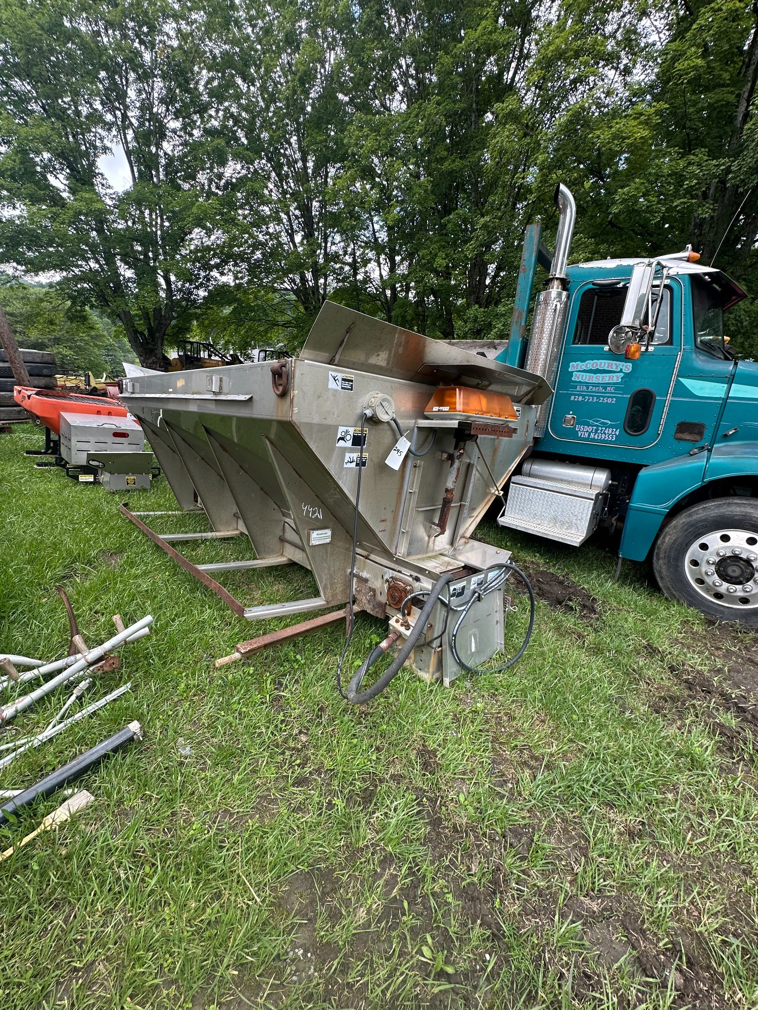 Lot image 1