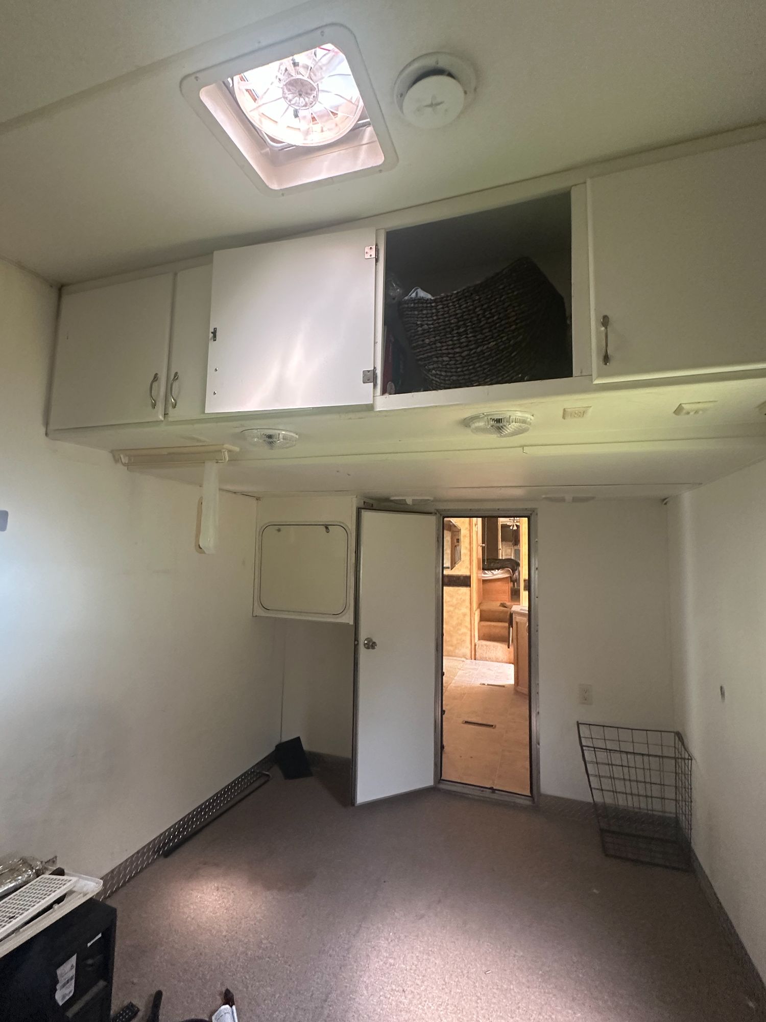 Lot image 32