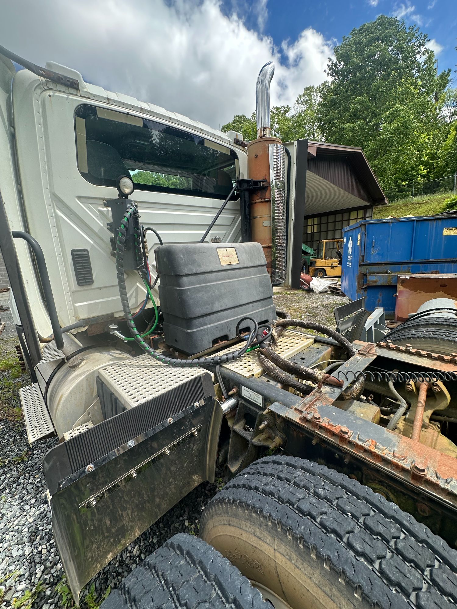 Lot image 4