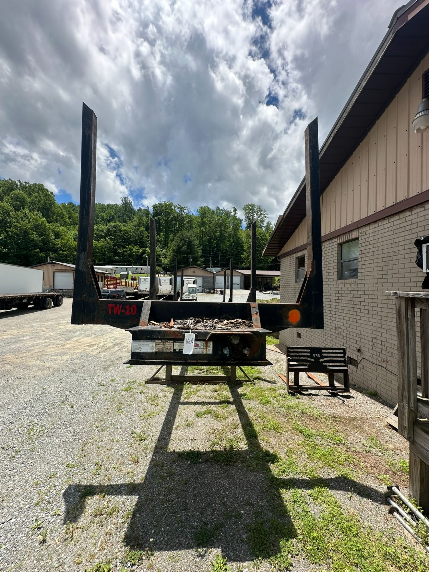 Lot image 2