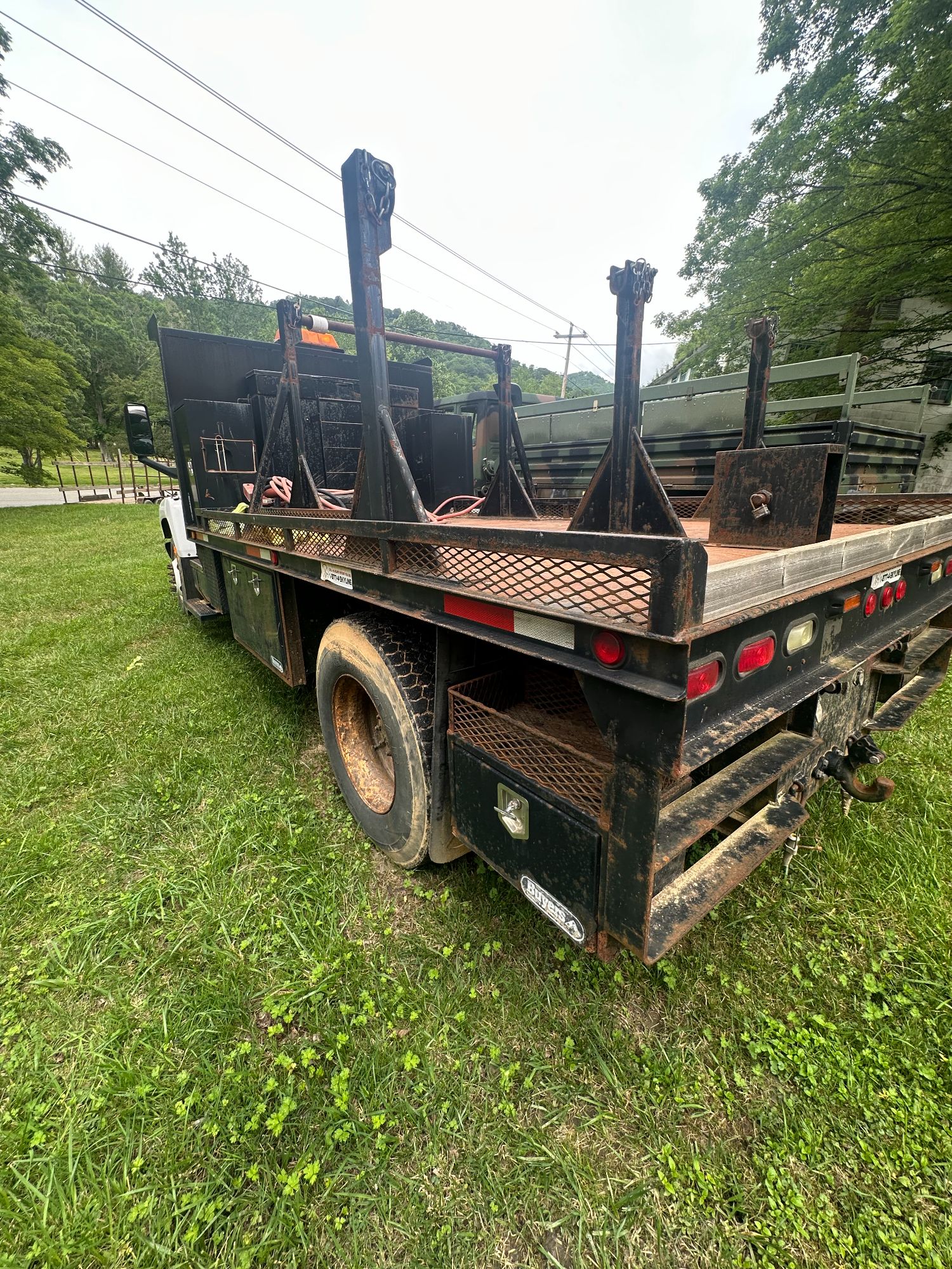 Lot image 8