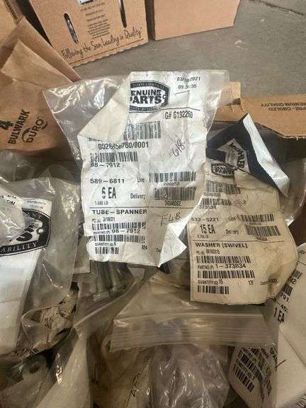 1 Case Assorted Replacement Washers, Fasteners, Swivels for Small Engine Repair