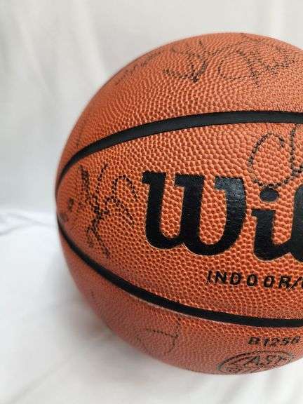 1990's UNC Tarheels Team Signed Basketball