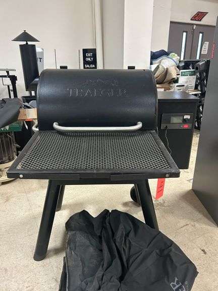 Traeger 24" Pellet Grill with Cover