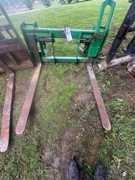 John Deere Tractor Fork Attachment