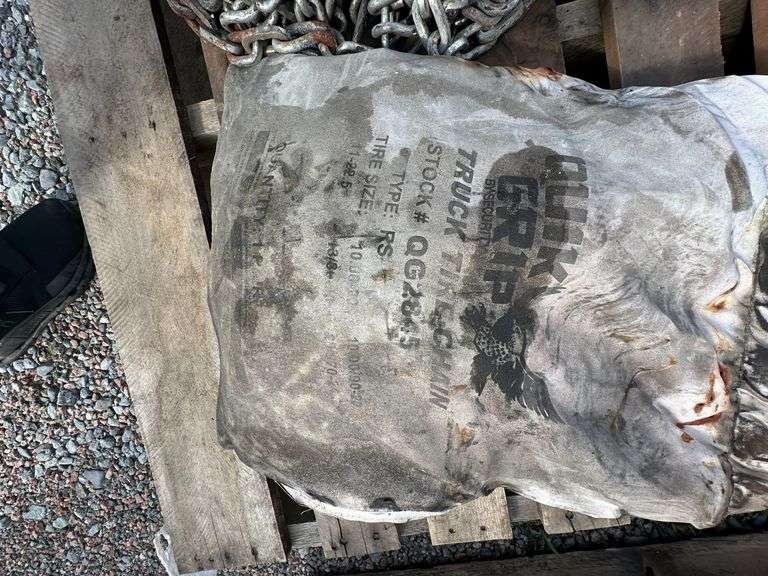 Set of Truck Tire Chains