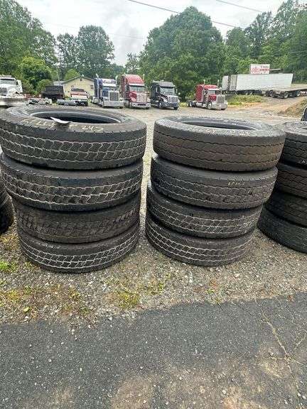 (8x) 285/75R 24.5 Used Truck Tires