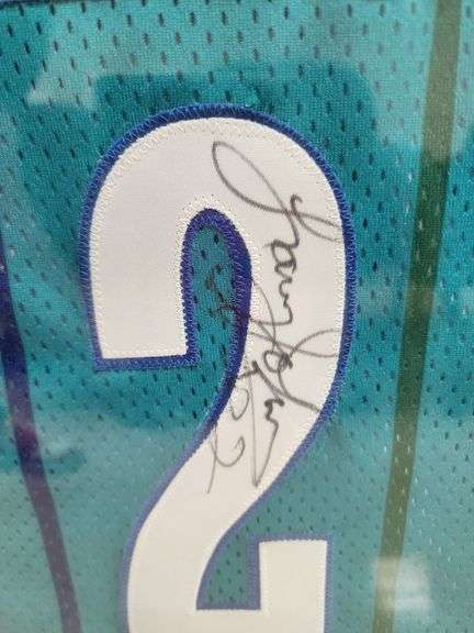 Larry Johnson Autographed Framed and Matted Charlotte Hornets Jersey (Front Signature)