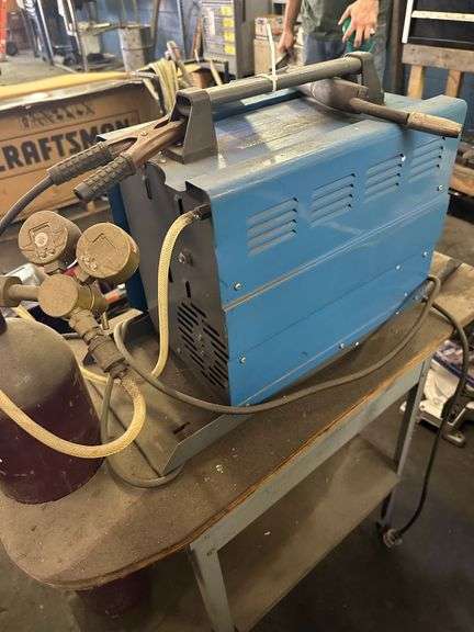 Chicago Electric Dual Mig 151