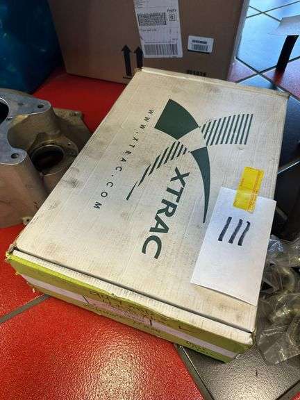 4.22 Ring and Pinion XTRAC Only 947 Miles