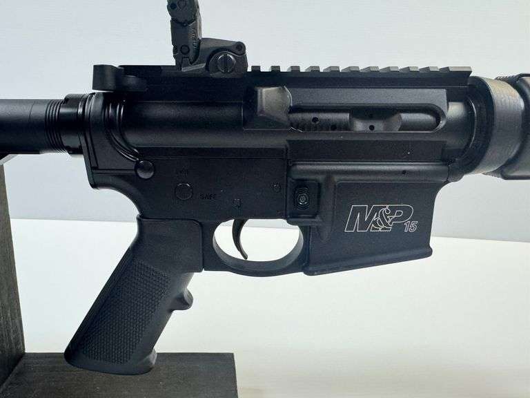 Smith & Wesson, Model M&P-15, Serial # ST15442, Semi Auto, 5.56