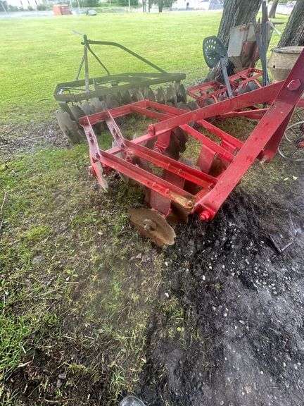 King Plow Company Model-DF 3 Point Rear Mounted Disc Harrow