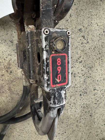 ICS 890 Hydraulic Concrete Chainsaw