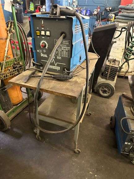 Chicago Electric Dual Mig 151