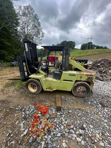 Clark C500Y 155 Forklift