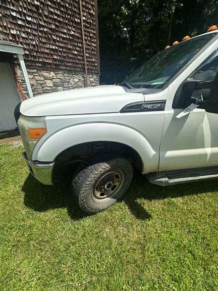 2015 F350 Super Duty Crew Cab 4x4 VIN# 1FP7W3F63FEC73290
