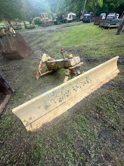 Bush Hog Model-RM-100 3 Point Scraper Blade