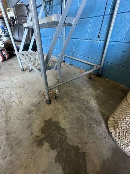 Cotterman 4 Step Work Platform Grip Step Warehouse Ladder