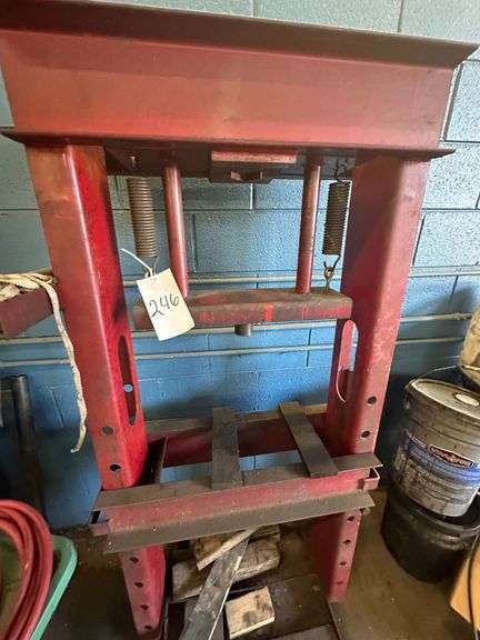 Knapheide Amrox 20 Ton Hydraulic Press