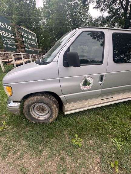 1992 Ford Van VIN# 1FBJS31H7PHA22369