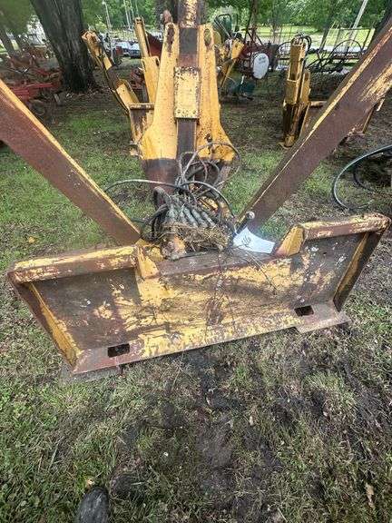 Dutchman Model-300  25 Degree 3 Blade Tree Spade