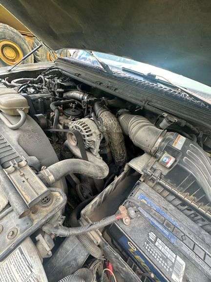2000 Ford F550 Super Duty 4x4 VIN# 1FDAF57F7YEA96780