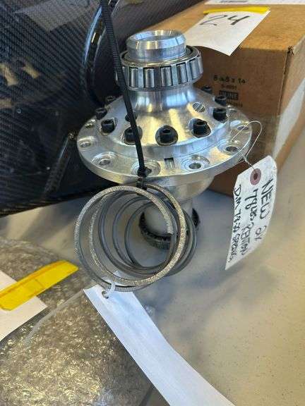 Used Late Model Quick Change Locker with Renton 78 lb. Spring
