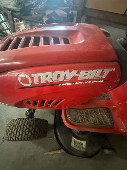 Troy-Bilt 7 Speed Pedal Drive Mower