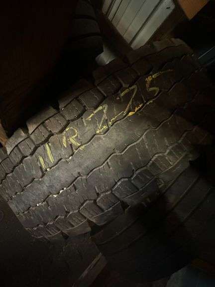 (5x) 11R 22.5 Used Truck Tires
