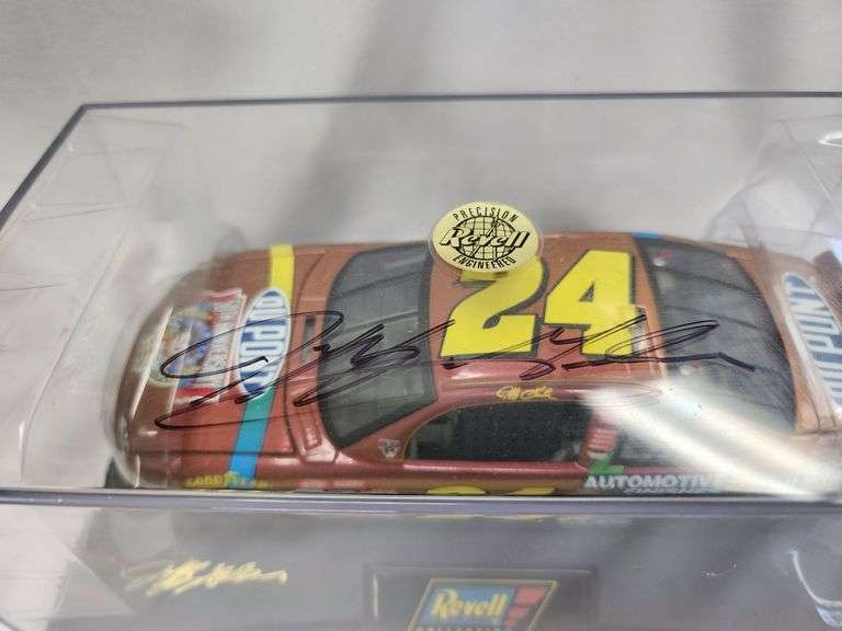 Jeff Gordon 1:24 Scale #24 Dupont Nascar 50th Anniversary Die Cast in Autographed Display Case