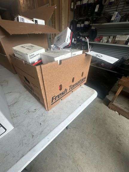 Lot of Various Replacement Oil/Fuel/Transmission Filters