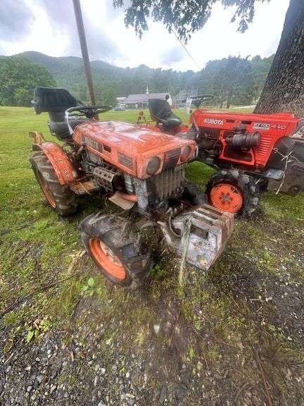 Kubota Mini Tractor model 8600