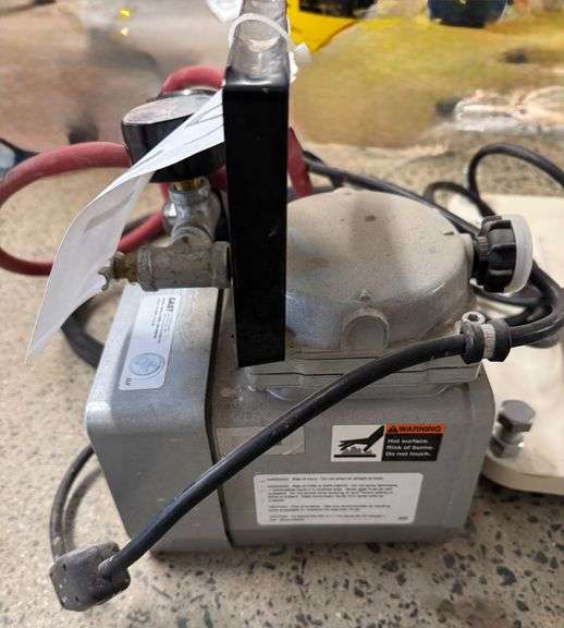 Gast DOA-V520A-AA Diaphragm Vacuum/Pressure Pump & Vacuum Pad