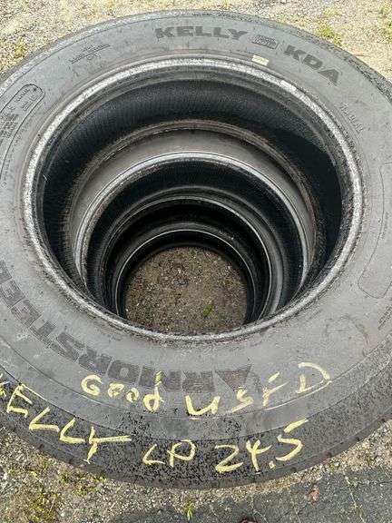 (8x) 285/75R 24.5 Used Truck Tires