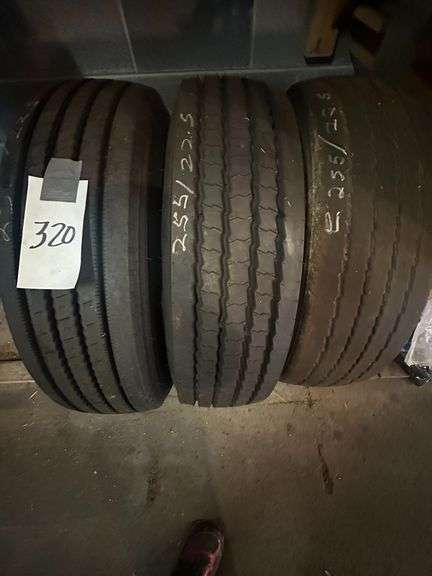 (3x) 255/70R 225 Used Truck Tires