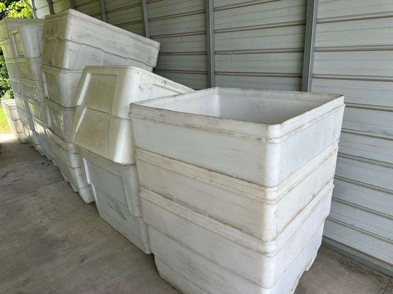(9)Stacking Plastic Bins